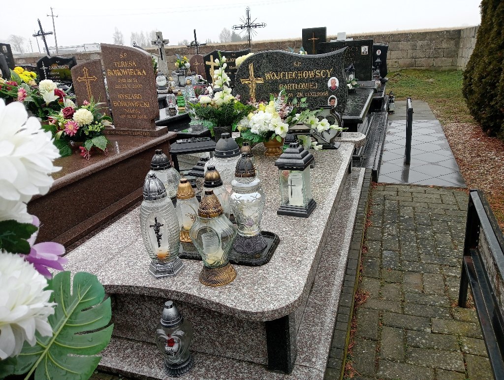 Grób Tomasz Wojciechowski