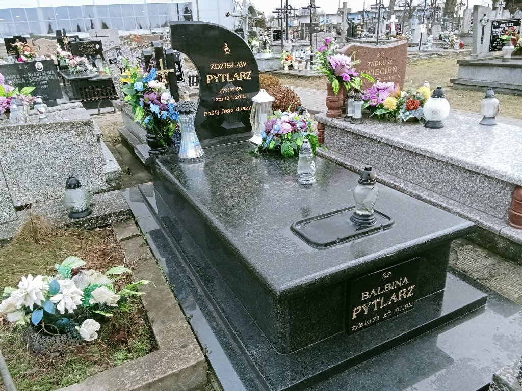 Grób Zdzisław Pytlarz