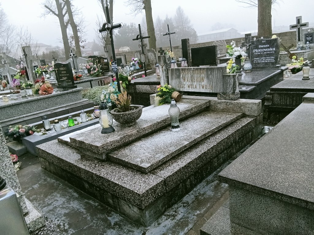 Grób Stanisłąwa Walasek
