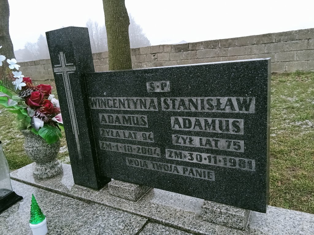Grób Wincentyna Adamus