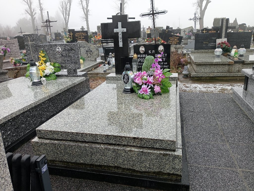 Grób Ignacy Piórkowski