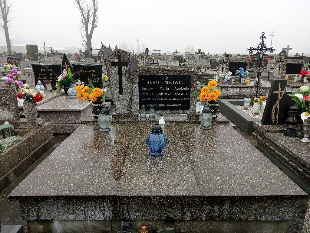 Grób Maria Fortunka